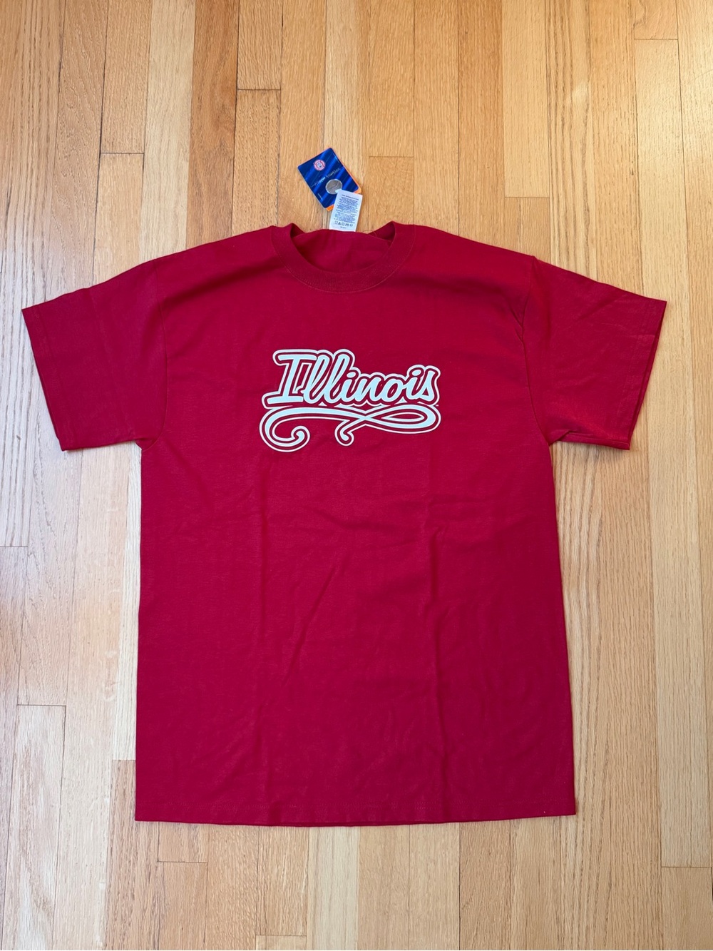 Delta Red Illinois Script Short Sleeve Tee